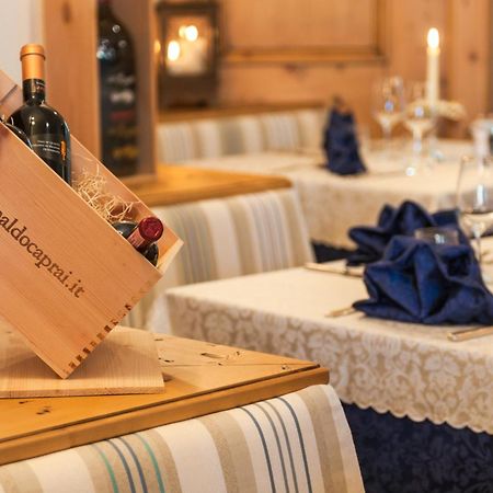 Family Hotel La Perla Fiera Di Primiero Eksteriør bilde